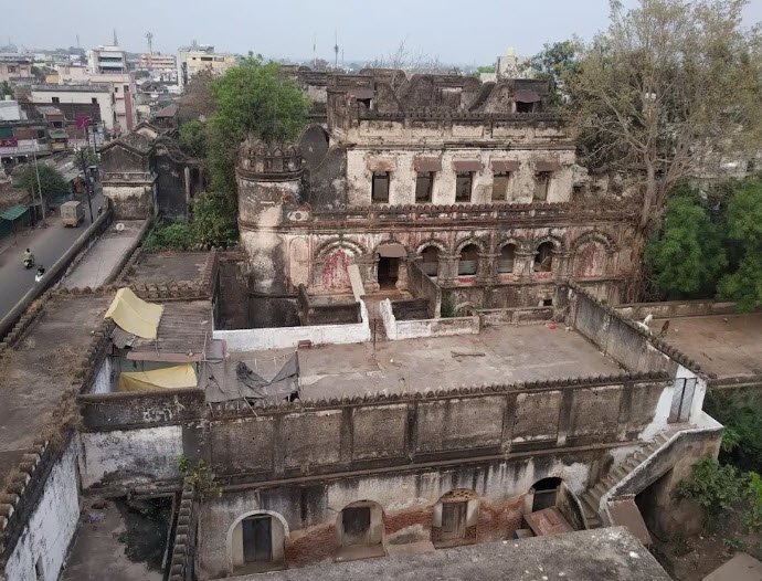 Pande Mahal, Bhandara, Maharashtra - Vushii.com Pande Mahal, Bhandara, Maharashtra - Vushii.com